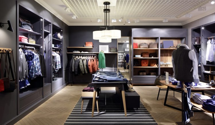 How Shop Fitting Enhances Brand Identity and Store Appeal